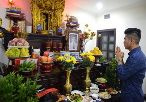 Cúng cơm người mới mất thế nào cho đúng cách?